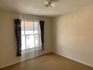 Bedroom- click for photo gallery